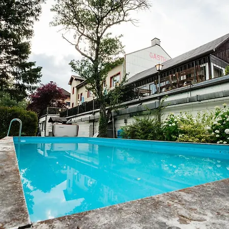 Mit Disco, Whirlpool Und Vielem Mehr