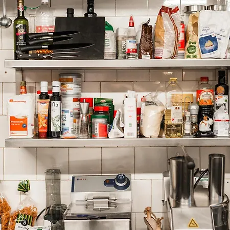 Mit Disco, Whirlpool Und Vielem Mehr