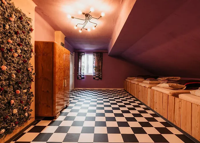 Mit Disco, Whirlpool Und Vielem Mehr