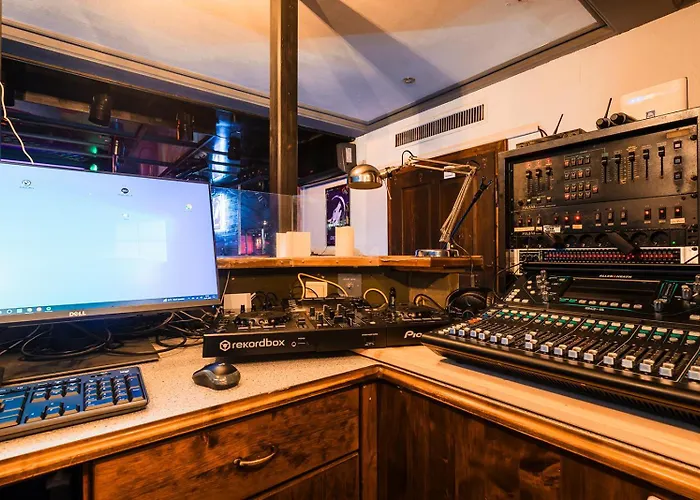 Сasa de vacaciones Mit Disco, Whirlpool Und Vielem Mehr